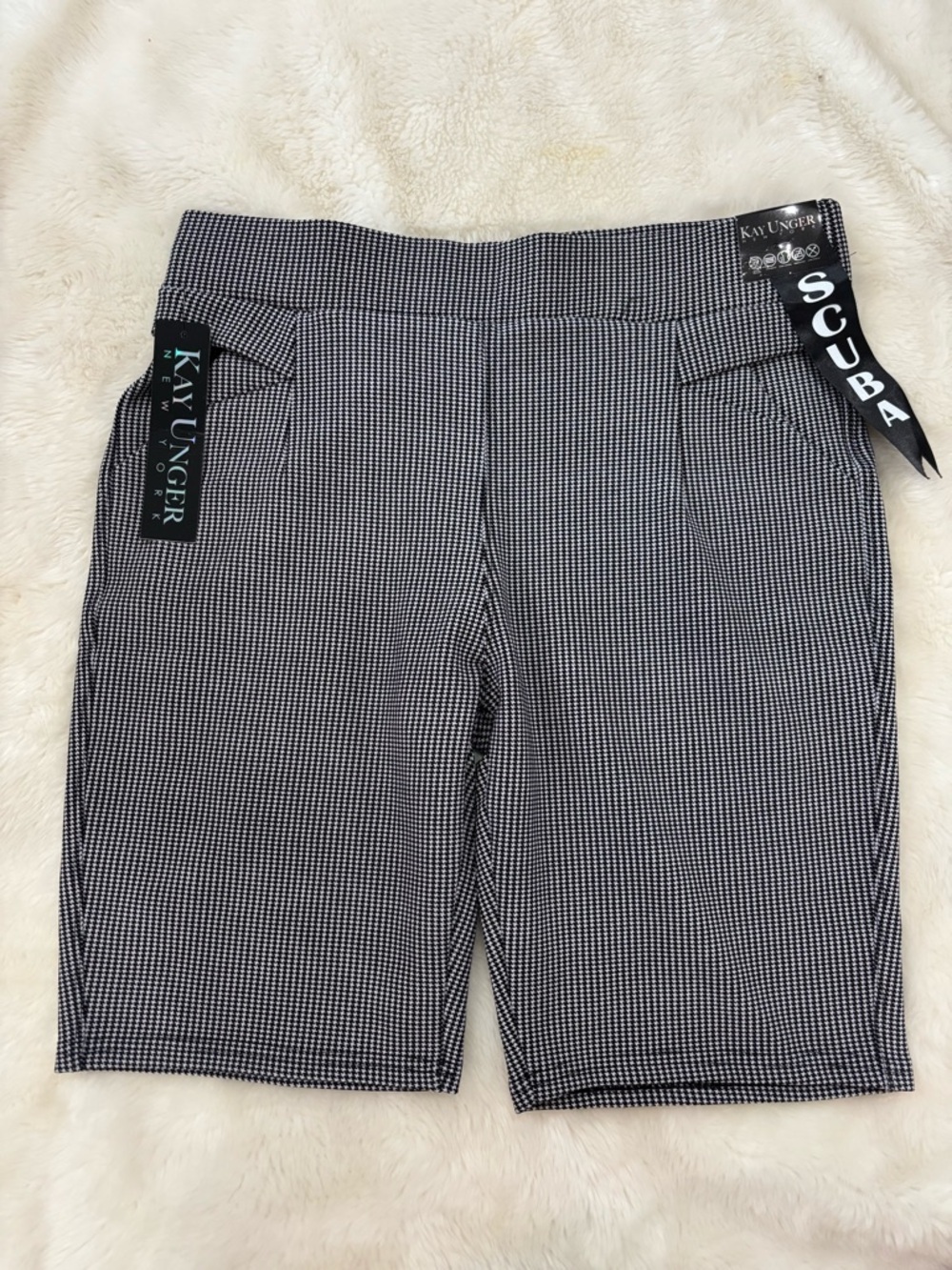 Kay Unger Black & White Houndstooth Scuba Knit Bermuda Shorts